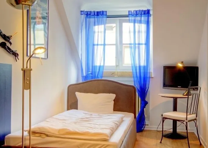 Zum Goldenen Stern 3* 프룸