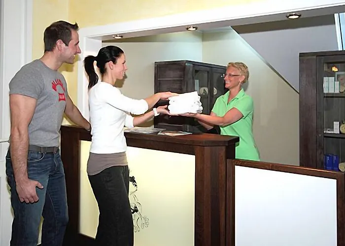 호텔 Zum Goldenen Stern 3*