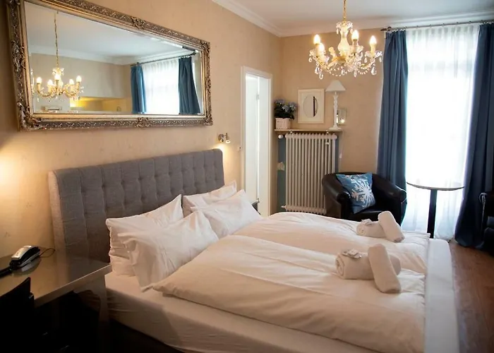 Zum Goldenen Stern 3* 프룸