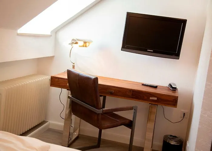 Zum Goldenen Stern 3* 프룸