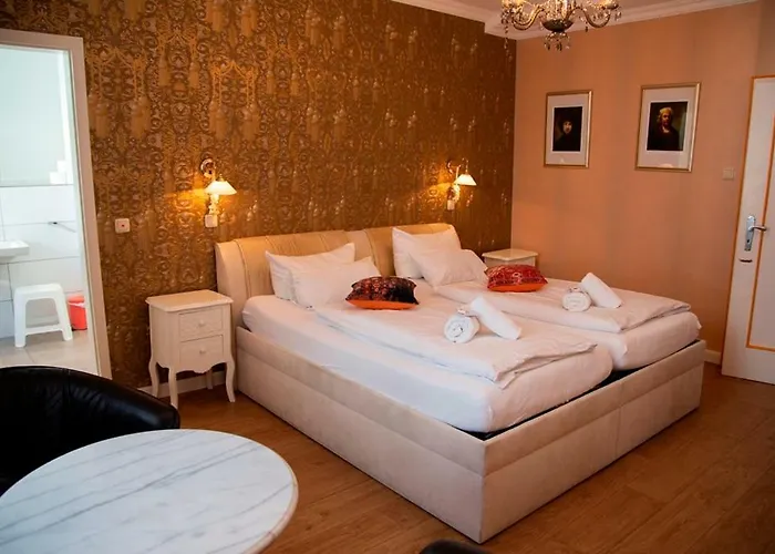 호텔 Zum Goldenen Stern 3*