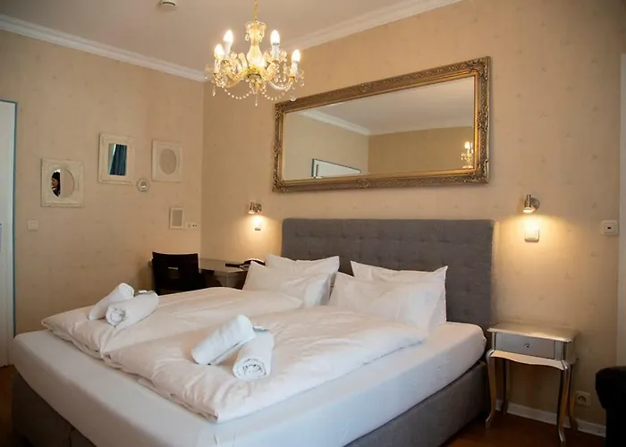 Zum Goldenen Stern 호텔 3*